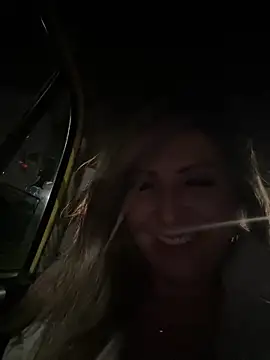 Snapshot of _Abril-Office1 chatting on 01.17.25 Abril-Office1 online show from 01.17.25