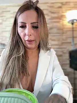  Abril-Office1 online show from 04.08.26