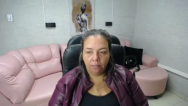 Penelope Nipples  online show from 01.24.25