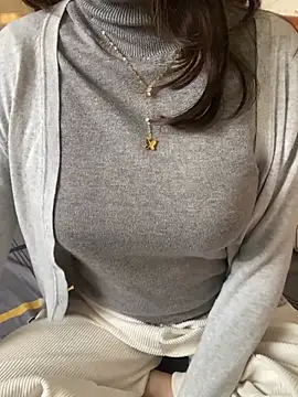 Snapshot of Ruby_bear chatting on 02.10.25 Ruby bear online show from 02.10.25