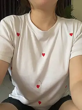 Snapshot of Ruby_bear chatting on 10.17.25 Ruby bear online show from 10.17.25