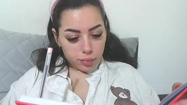 LovelyJulliette online show from 02.09.26