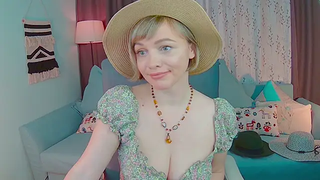 NandiSmile online show from 02.19.25