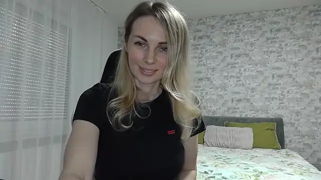 AlissonBia online show from 04.26.26