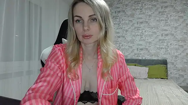 AlissonBia online show from 05.06.26