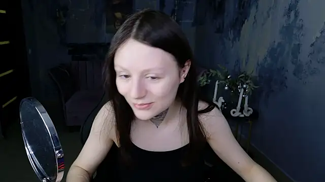 VeliraBraitberg online show from 12.28.24