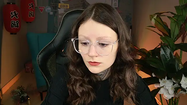 VeliraBraitberg online show from 01.30.25