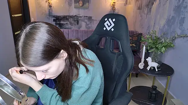 VeliraBraitberg online show from 03.09.25