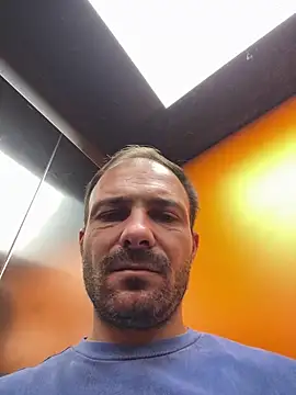 Adventurehotman online show from 09.21.25