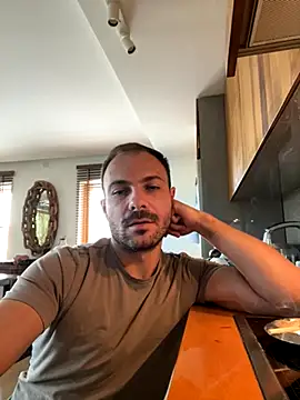 Adventurehotman online show from 09.29.25