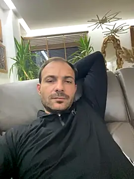 Adventurehotman online show from 10.19.25