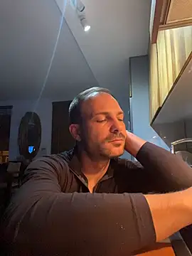 Adventurehotman online show from 11.13.25