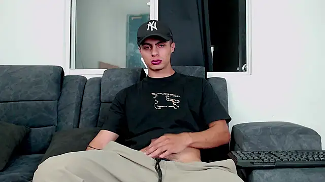 Snapshot of Stiven_CL chatting on 09.14.25 Stiven CL online show from 09.14.25