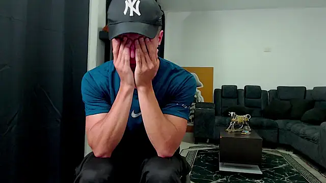 Snapshot of Stiven_CL chatting on 11.05.25 Stiven CL online show from 11.05.25