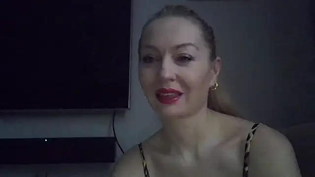 ZarinaSwift online show from 01.18.25