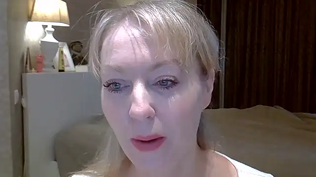 ZarinaSwift online show from 02.03.26