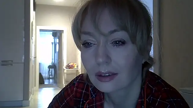 ZarinaSwift online show from 03.19.26