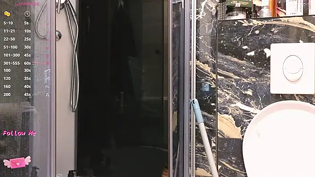 LaraSkinny online show from 03.27.26