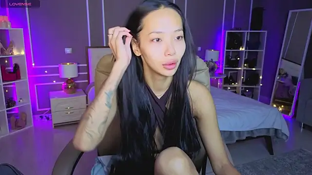  MIURA  online show from 04.04.26