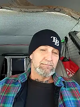 Snapshot of Hotbodyscottie chatting on 12.22.24 Hotbodyscottie online show from 12.22.24