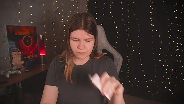 cuteamberlyyy online show from 12.18.25