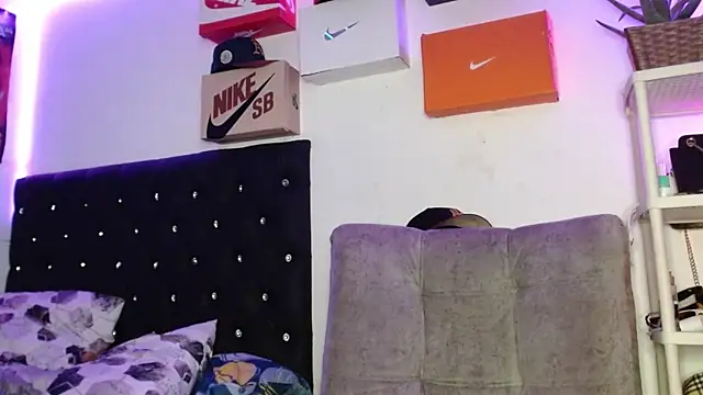 Snapshot of king__Black chatting on 02.22.25 king Black online show from 02.22.25