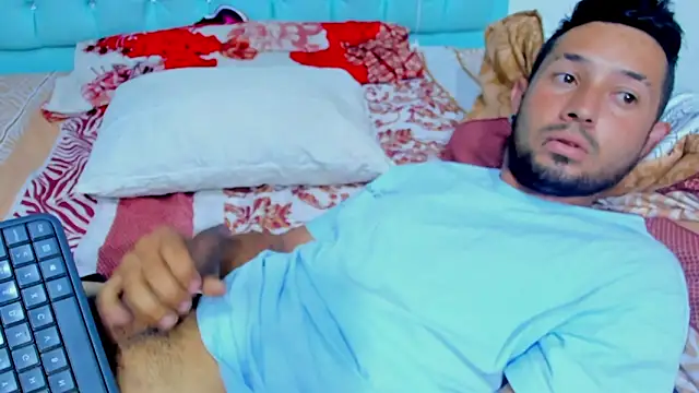 Bad Couple 1 online show from 10.22.25