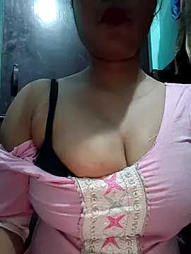 Snapshot of Kavita_ji chatting on 06.19.26 Kavita ji online show from 06.19.26