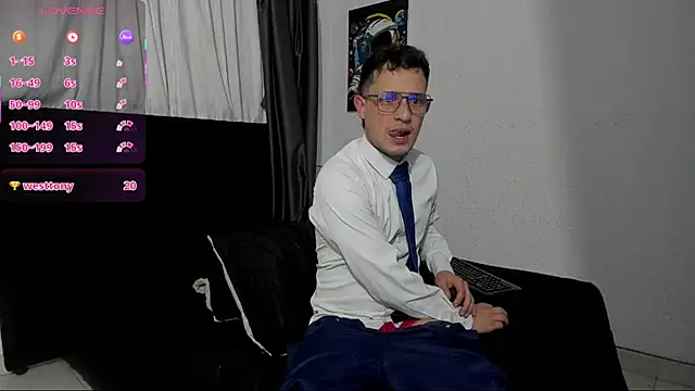 Snapshot of RyanHorseman chatting on 12.03.25 RyanHorseman online show from 12.03.25