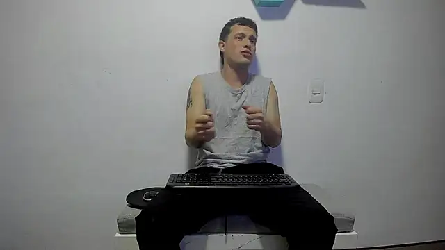 Snapshot of RyanHorseman chatting on 04.10.26 RyanHorseman online show from 04.10.26