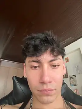 Amahd696 online show from 10.22.25