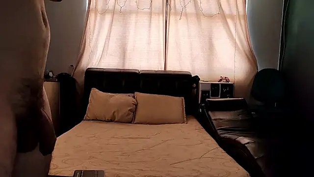 Snapshot of Alaia_sam chatting on 02.21.26 Alaia sam online show from 02.21.26