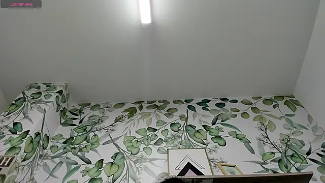 atilanadiaz7 online show from 02.03.25