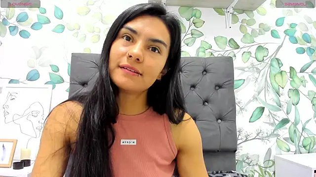 atilanadiaz7 online show from 02.19.25