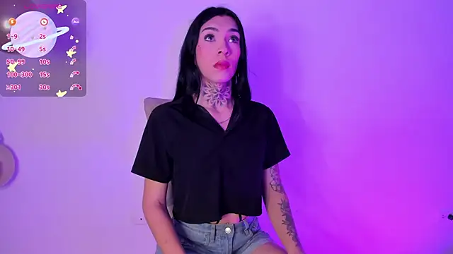 Camila Coxx online show from 06.18.26