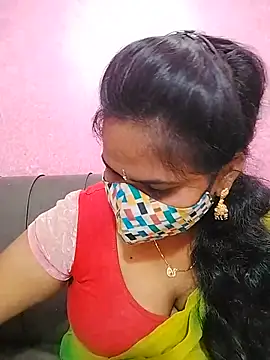 Snapshot of melina214 chatting on 06.16.26 melina214 online show from 06.16.26