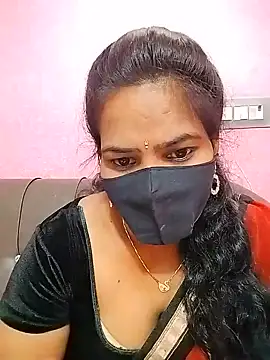 Snapshot of melina214 chatting on 07.13.26 melina214 online show from 07.13.26