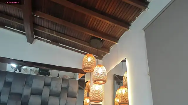 pamela-wells online show from 01.17.26