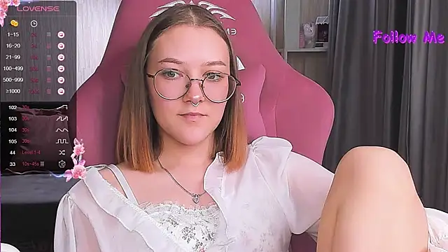 Snapshot of bunny_bubble chatting on 01.06.25 bunny bubble online show from 01.06.25