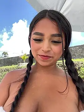 Snapshot of Juli_Walker chatting on 12.05.24 Juli Walker online show from 12.05.24