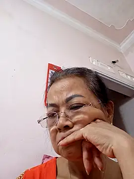 Hotestlove online show from 10.21.25