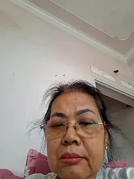 Hotestlove online show from 04.01.26