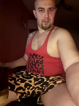 Snapshot of Foxyshaved chatting on 01.26.25 Foxyshaved online show from 01.26.25