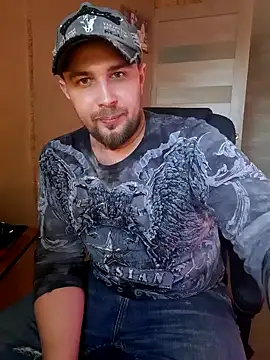 Snapshot of Foxyshaved chatting on 02.19.25 Foxyshaved online show from 02.19.25