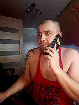 Snapshot of Foxyshaved chatting on 02.24.25 Foxyshaved online show from 02.24.25