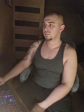 Snapshot of Foxyshaved chatting on 01.11.26 Foxyshaved online show from 01.11.26