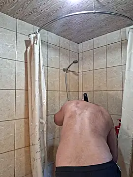 Snapshot of Foxyshaved chatting on 06.25.26 Foxyshaved online show from 06.25.26