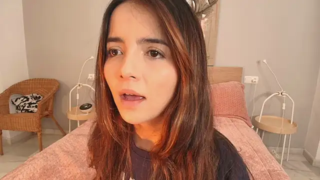 Snapshot of Raychell_Black chatting on 01.23.25 Raychell Black online show from 01.23.25