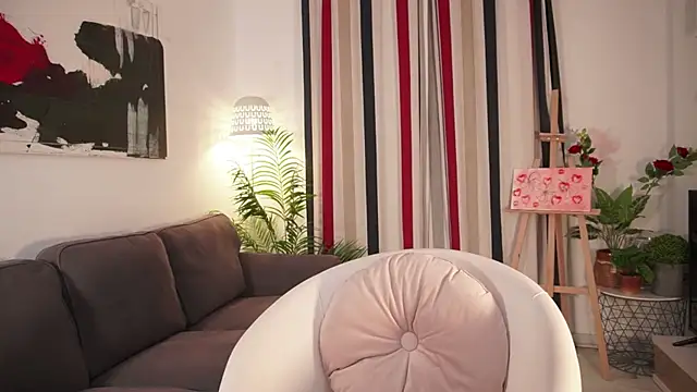 Snapshot of Raychell_Black chatting on 02.22.26 Raychell Black online show from 02.22.26