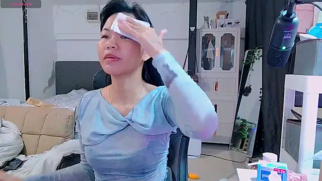 Kana G online show from 02.17.25